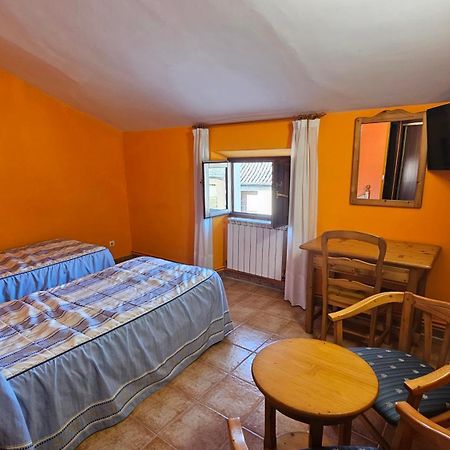 Hostal Albe Carrión de los Condes Buitenkant foto